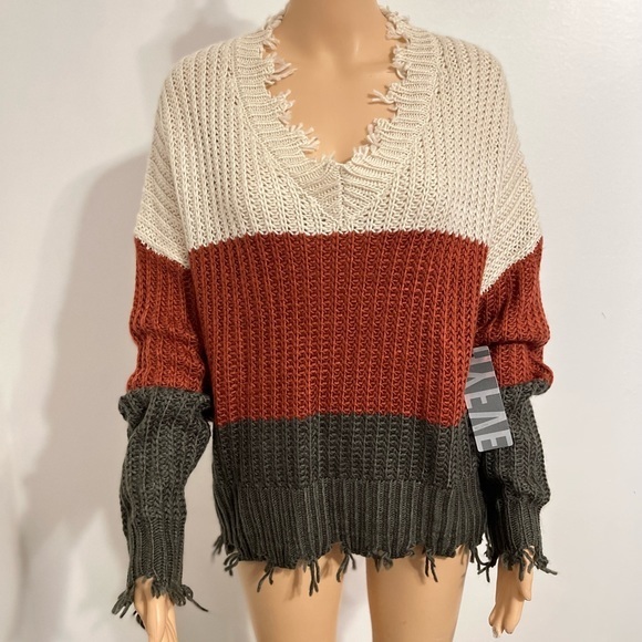 Hyfve Women's Striped Colorblock Knit Pullover Long Sleeve V-neck Loose Sweater - Picture 14 of 14